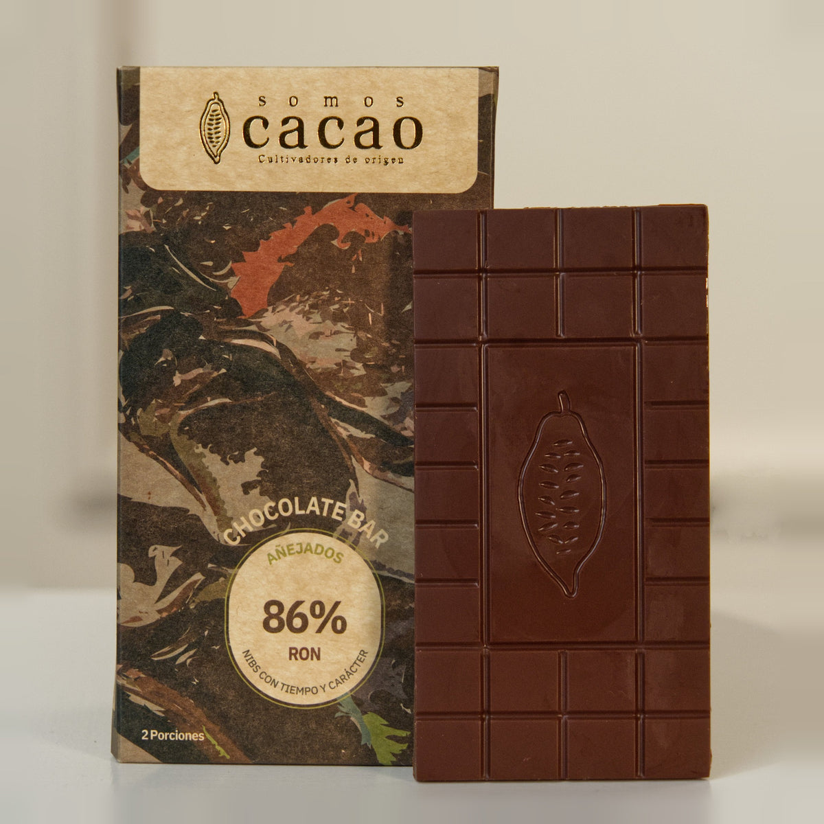 Añejados · Tableta de Autor 86% · 45 g - empaque y tableta
