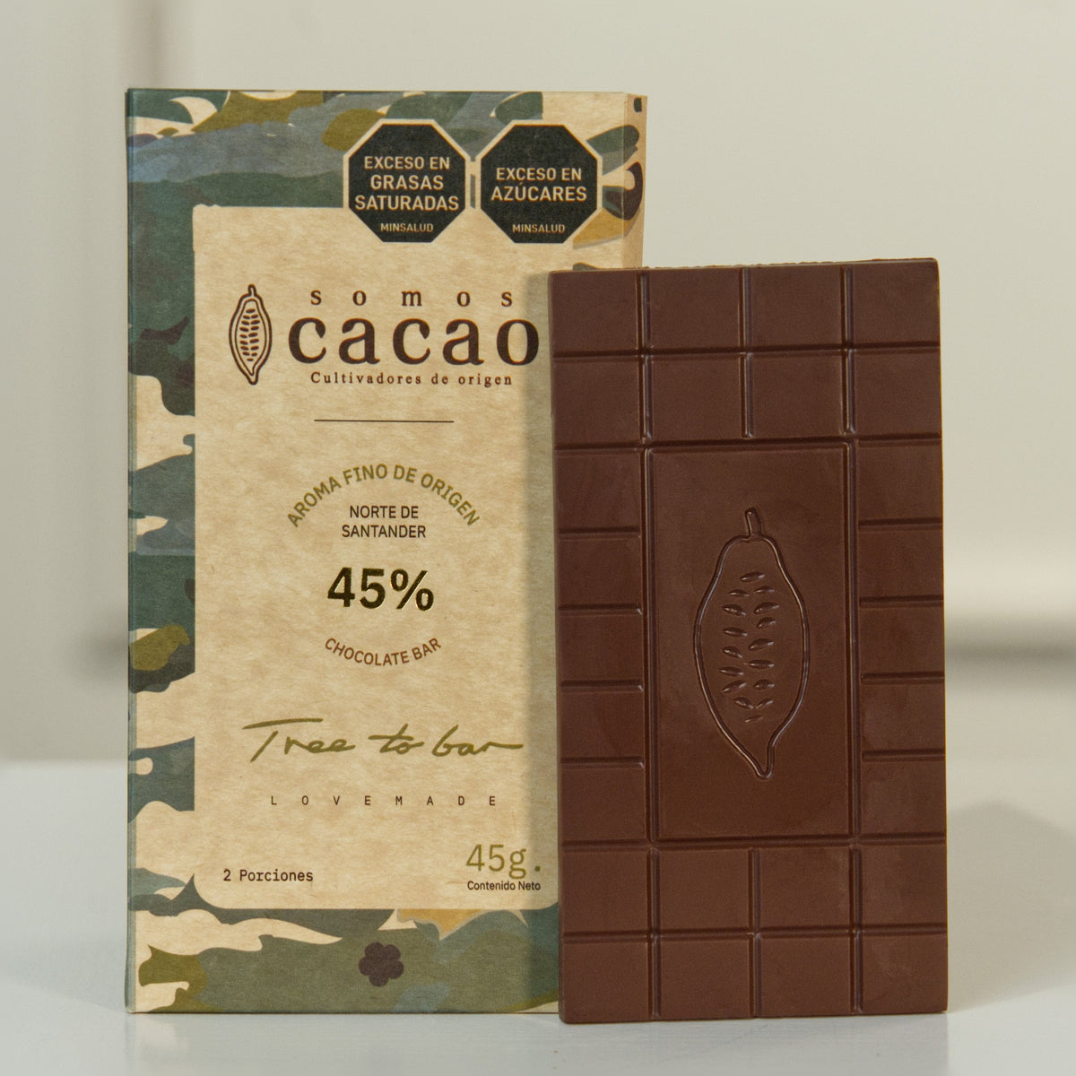 Tableta de Chocolate con Leche 45% Cacao · 45 g - empaque y tableta