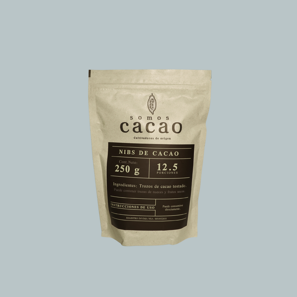 Nibs de Cacao Tostado 100% Naturales – Snack Saludable | Somos Cacao